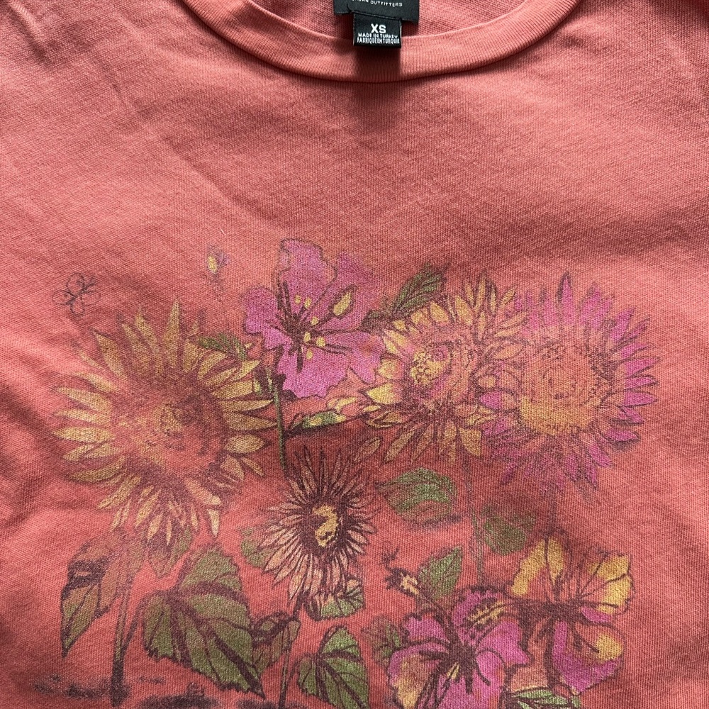 Floral Graphic T-Shirt - Coral - Picture 2 of 4